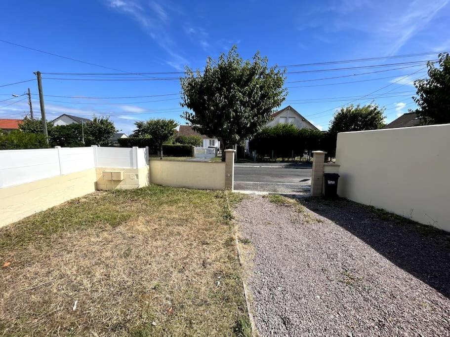 Auva - Sils Maison 48 M2 A 5 Minutes A Pied De La Plage Saint-Aubin-Sur-Mer  Ngoại thất bức ảnh